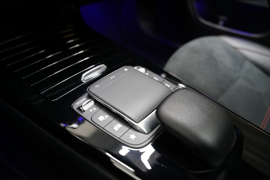 Mercedes-Benz CLA-Klasse 250 e AMG NIGHT PANO SFEER 360