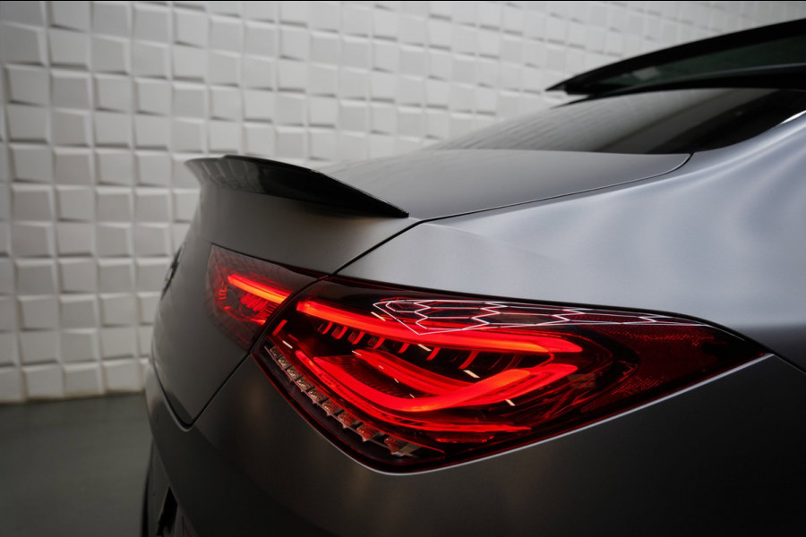 Mercedes-Benz CLA-Klasse 250 e AMG NIGHT PANO SFEER 360