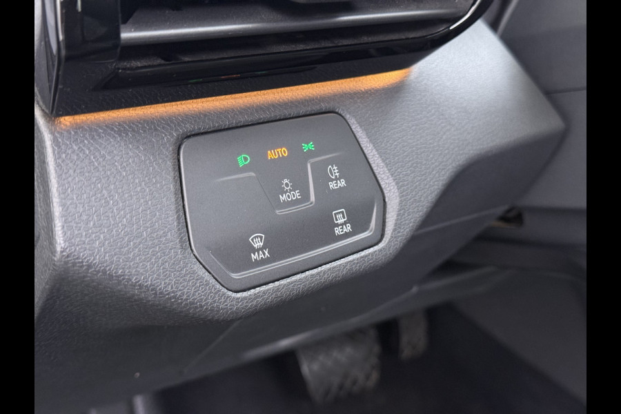 Volkswagen ID.4 204PK 82kWh SOH 97% Camera Adap.Cruise Keyless Navi Ecc Apple Carplay Android Auto Assistentie Pakket Lmv 19" Led Isofix DAB Wifi Bluetooth Rijstrooksensor 1e Eigenaar Origineel Nederlandse Auto