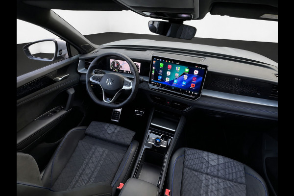 Volkswagen Tayron 1.5 eHybrid 272PK DSG R-LINE SPORT HARMAN-KARDON/360° CAMERA/TREKHAAK FABRIEKSGARANTIE TOT 2030