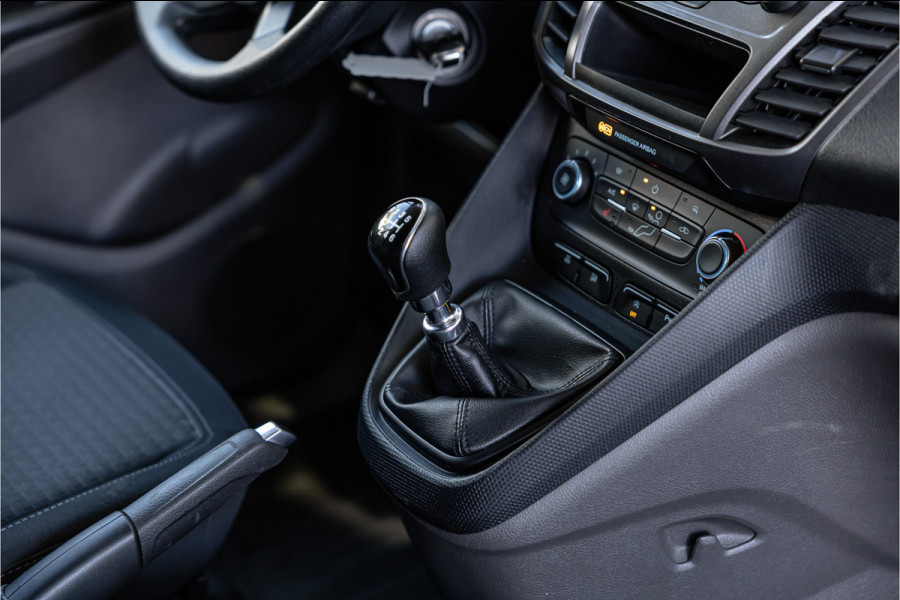 Ford Transit Connect 1.5 EcoBlue L2 | L+R Schuifdeuren | CarPlay | Camera | Stoelverwarming | 3-zitter | DAB | PDC V+A | Dealer onderhouden | Nieuwe APK