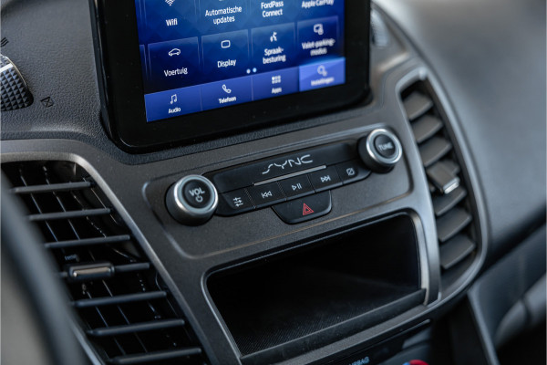 Ford Transit Connect 1.5 EcoBlue L2 | L+R Schuifdeuren | CarPlay | Camera | Stoelverwarming | 3-zitter | DAB | PDC V+A | Dealer onderhouden | Nieuwe APK