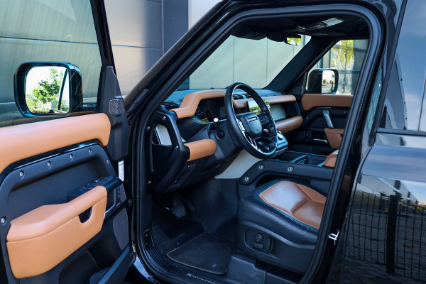 Land Rover Defender 110 2.0 P400e 110 X-Dynamic HSE | PANO | MERIDIAN SURROUND | STOELKOELING | 360 | STOEL/STUURVERW | 22'' | LUCHTVERING |