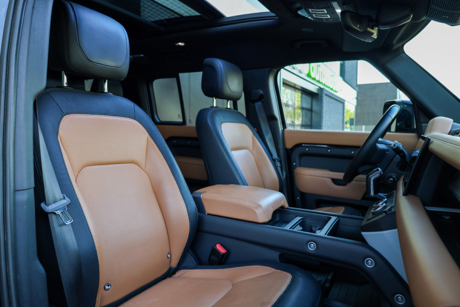 Land Rover Defender 110 2.0 P400e 110 X-Dynamic HSE | PANO | MERIDIAN SURROUND | STOELKOELING | 360 | STOEL/STUURVERW | 22'' | LUCHTVERING |