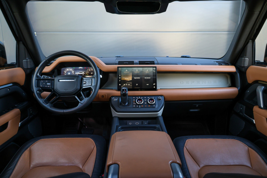 Land Rover Defender 110 2.0 P400e 110 X-Dynamic HSE | PANO | MERIDIAN SURROUND | STOELKOELING | 360 | STOEL/STUURVERW | 22'' | LUCHTVERING |