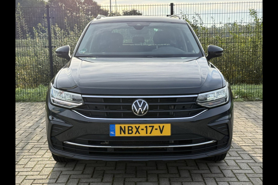 Volkswagen Tiguan 1.4 TSI eHybrid Life Business | Camera | PDC | Carplay | ACC |