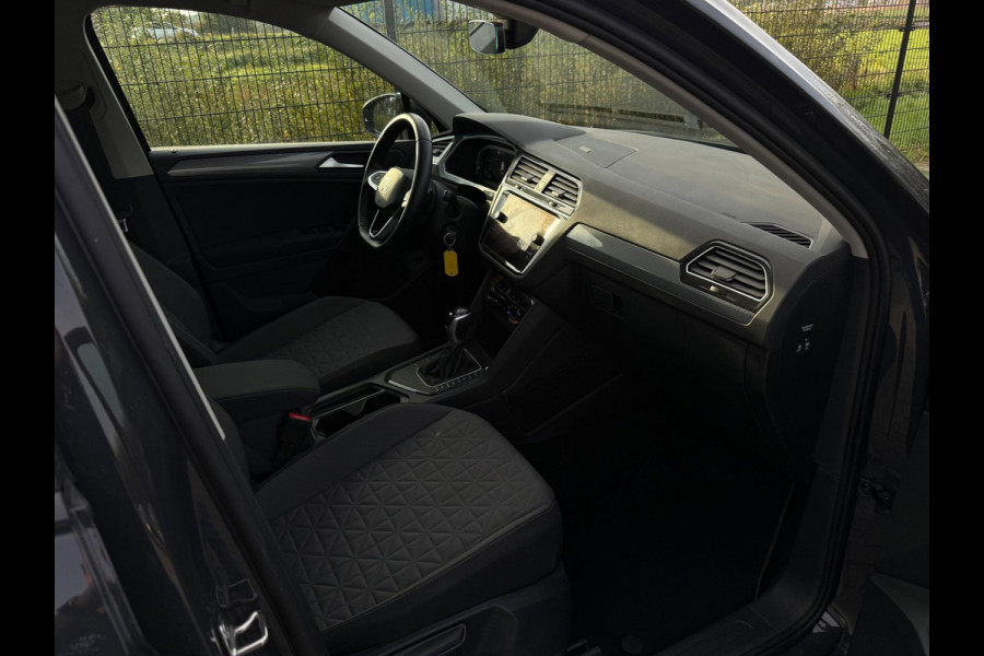 Volkswagen Tiguan 1.4 TSI eHybrid Life Business | Camera | PDC | Carplay | ACC |