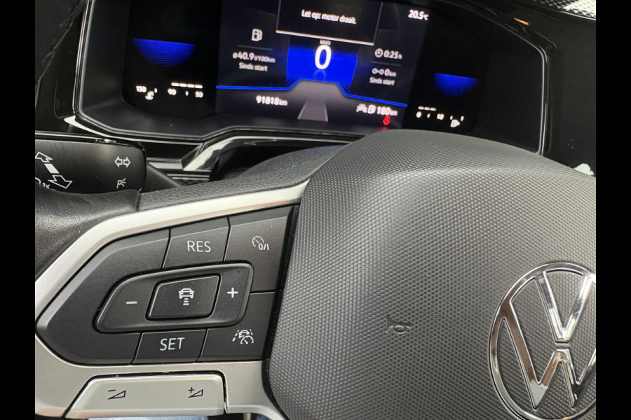 Volkswagen Polo 1.0 TSI Life Airco - Apple carplay - Navigatie - Parkeersensoren voor en achter - Licht metalen velgen 17 inch - Radio - Regensensor - Cruise control - Led verlichting - Bluetooth - Elektrische ramen - Start/stop systeem - Stuur leder - Stuur multifunctioneel - Centrale vergrendeling met afstandsbediening