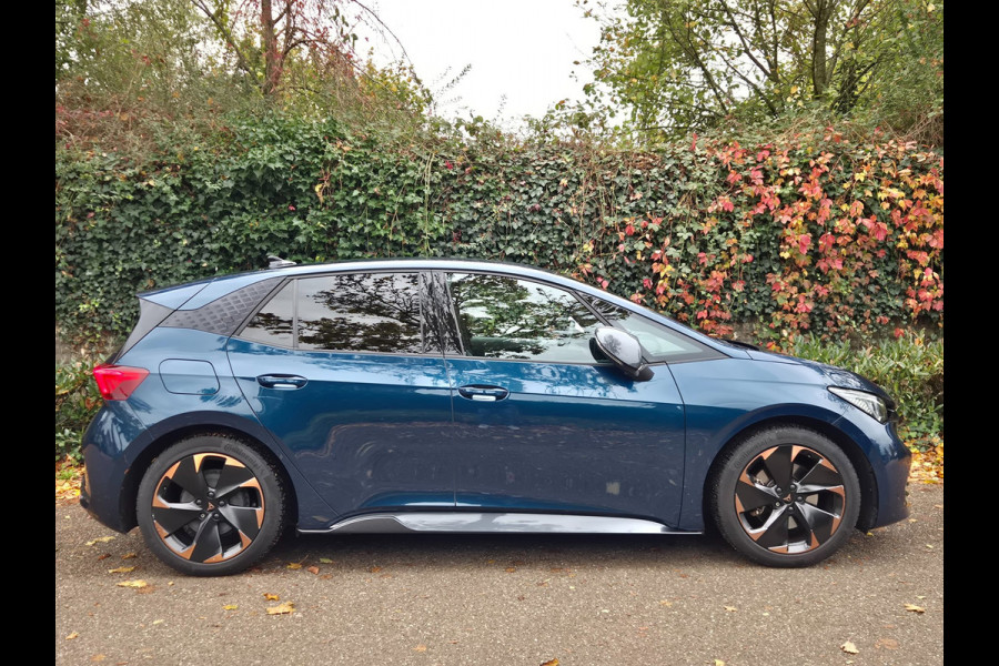 Cupra Born Performance One 62 kWh 94% SOH Volle optielijst Alcantara Sport Born Performance One 62 kWh
