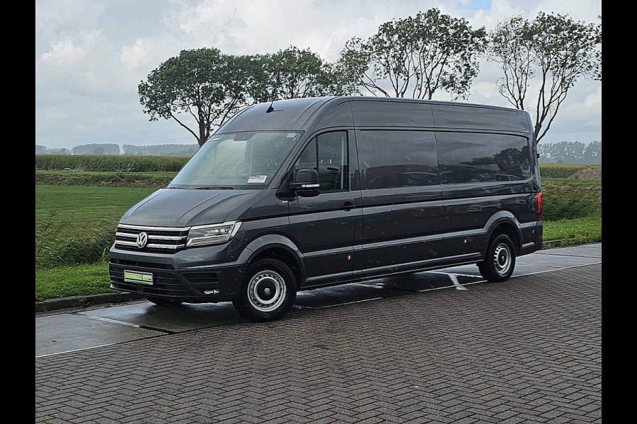 Volkswagen Crafter 35 2.0 TDI L4H3 4Motion Cruise control, Airco, Standkachel, Pdc, Carplay, Navi, Camera, Led, Lane-assist, Stoelverwarming, Dodehoek detectie