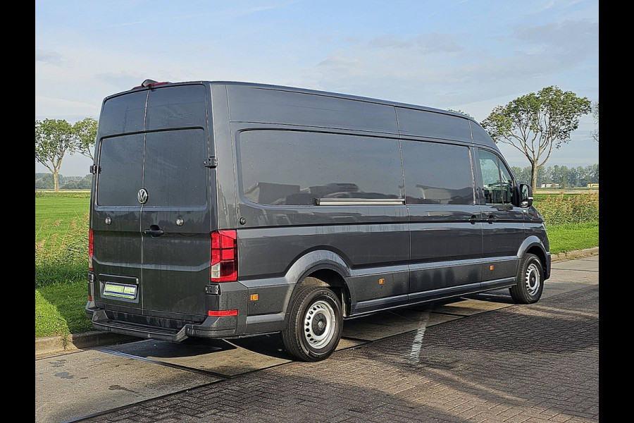 Volkswagen Crafter 35 2.0 TDI L4H3 4Motion Cruise control, Airco, Standkachel, Pdc, Carplay, Navi, Camera, Led, Lane-assist, Stoelverwarming, Dodehoek detectie