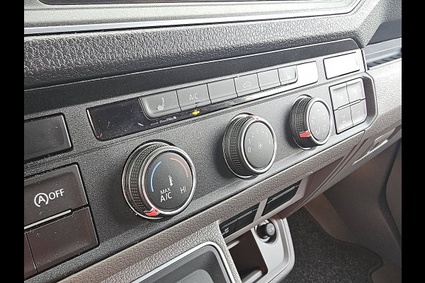 Volkswagen Crafter 35 2.0 TDI L4H3 4Motion Cruise control, Airco, Standkachel, Pdc, Carplay, Navi, Camera, Led, Lane-assist, Stoelverwarming, Dodehoek detectie