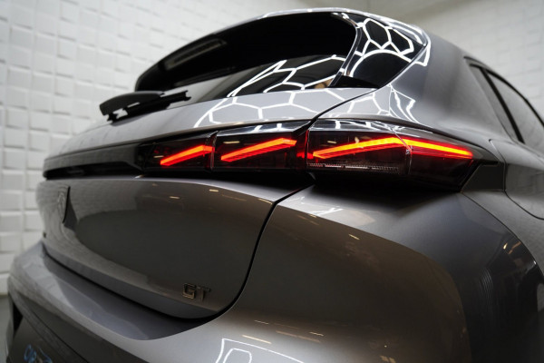 Peugeot 308 1.2 PureTech GT Pack Business PANO SFEER 360 CAM