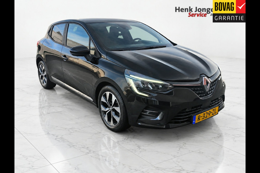 Renault Clio 1.0 TCe 90 Evolution uit 2023 Rijklaar + 12 maanden Bovag-garantie “Sinds 1970 | 5.000+ reviews | Score 9,5 | Service zoals ’t hoort” Henk Jongen Auto's in Helmond,  al 50 jaar service zoals 't hoort!