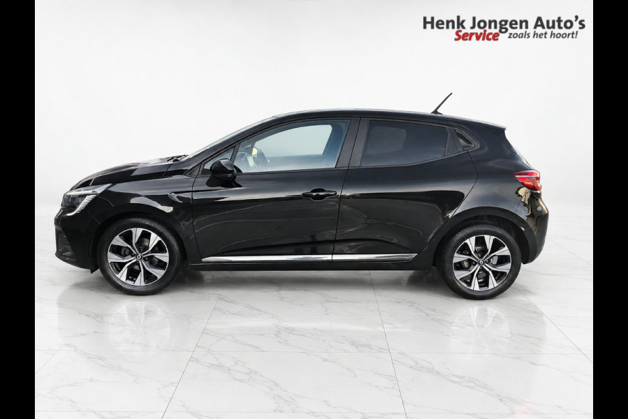Renault Clio 1.0 TCe 90 Evolution uit 2023 Rijklaar + 12 maanden Bovag-garantie “Sinds 1970 | 5.000+ reviews | Score 9,5 | Service zoals ’t hoort” Henk Jongen Auto's in Helmond,  al 50 jaar service zoals 't hoort!