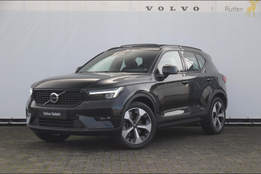 Volvo XC40 B3 177PK Automaat Ultimate Dark / Adaptive cruise control  / Elektrische stoelen / Harman Kardon audio / Pilot assist / Stoel en stuur verwarming / Elektrische achterklep / Parkeersensoren met camera