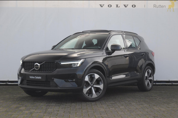 Volvo XC40 B3 177PK Automaat Ultimate Dark / Adaptive cruise control  / Elektrische stoelen / Harman Kardon audio / Pilot assist / Stoel en stuur verwarming / Elektrische achterklep / Parkeersensoren met camera