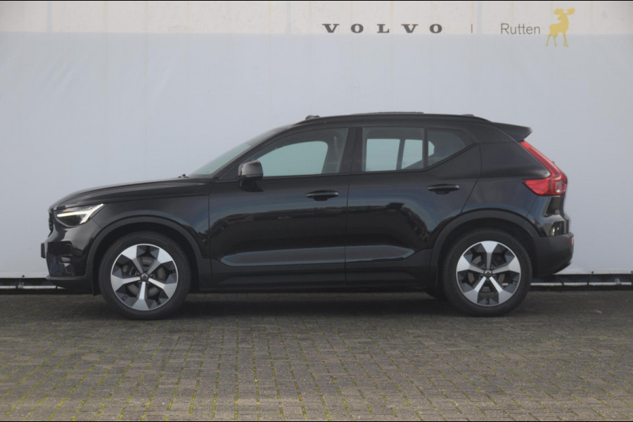 Volvo XC40 B3 177PK Automaat Ultimate Dark / Adaptive cruise control  / Elektrische stoelen / Harman Kardon audio / Pilot assist / Stoel en stuur verwarming / Elektrische achterklep / Parkeersensoren met camera