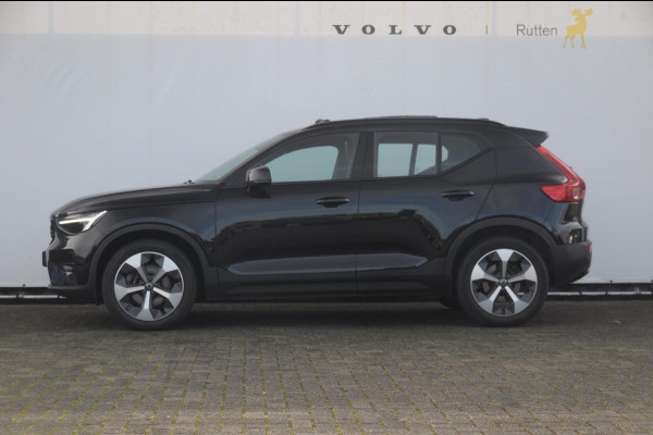 Volvo XC40 B3 177PK Automaat Ultimate Dark / Adaptive cruise control  / Elektrische stoelen / Harman Kardon audio / Pilot assist / Stoel en stuur verwarming / Elektrische achterklep / Parkeersensoren met camera