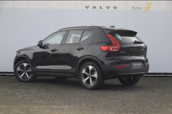 Volvo XC40 B3 177PK Automaat Ultimate Dark / Adaptive cruise control  / Elektrische stoelen / Harman Kardon audio / Pilot assist / Stoel en stuur verwarming / Elektrische achterklep / Parkeersensoren met camera