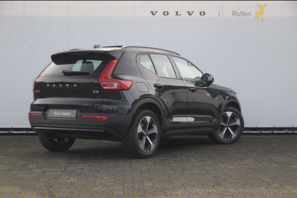 Volvo XC40 B3 177PK Automaat Ultimate Dark / Adaptive cruise control  / Elektrische stoelen / Harman Kardon audio / Pilot assist / Stoel en stuur verwarming / Elektrische achterklep / Parkeersensoren met camera