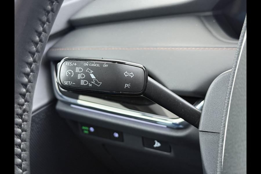 Škoda ENYAQ iV 80 204PK SOH 90% Leder Panoramadak 21" Lmv Stuurverwarming Camera Keyless entry Apple Carplay Android Auto Ecc Pdc P-Assist Cruise Control Draadloze telefoonlader Privacy Glas 1e Eigenaar Dealeronderhouden Origineel Nederlandse Auto