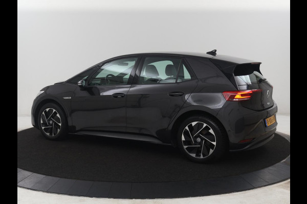 Volkswagen Id.3 Pro 58 kWh | SOH 92.1% | Leder/alcantara | Adaptive cruise | Stuur/stoel verwarming | Carplay | Camera | Park assist | Sfeerverlichting |