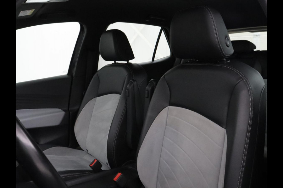 Volkswagen Id.3 Pro 58 kWh | SOH 92.1% | Leder/alcantara | Adaptive cruise | Stuur/stoel verwarming | Carplay | Camera | Park assist | Sfeerverlichting |