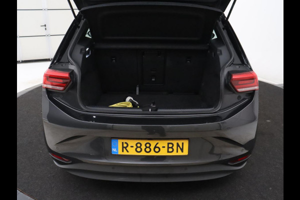 Volkswagen Id.3 Pro 58 kWh | SOH 92.1% | Leder/alcantara | Adaptive cruise | Stuur/stoel verwarming | Carplay | Camera | Park assist | Sfeerverlichting |