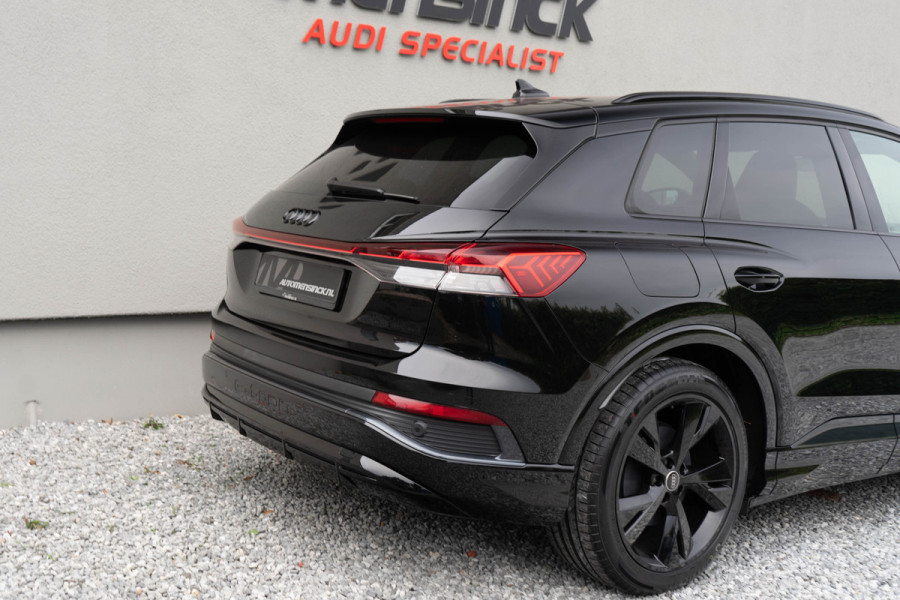 Audi Q4 e-tron 40 / 2x S-line/ Standkachel/ Adaptive Cruise Control/ Head-Up Display/ 150kW (204PK)