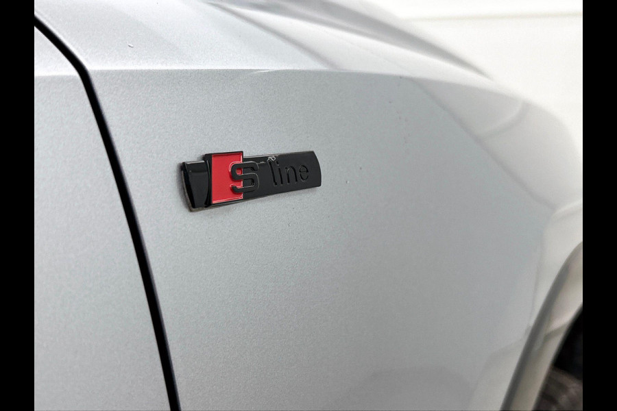 Audi Q3 Sportback 45 TFSIe S-Line PANO | CAMERA | FULL-LED