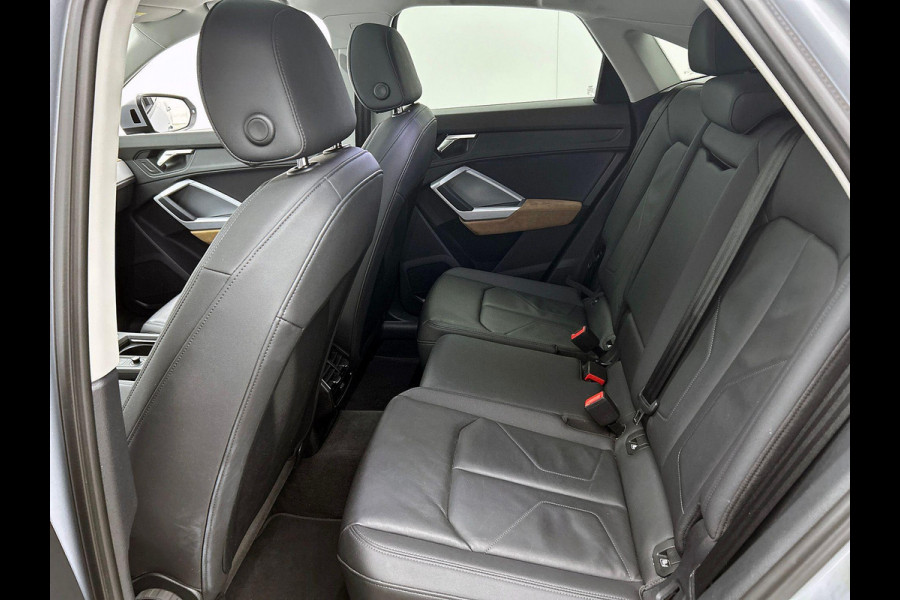 Audi Q3 Sportback 45 TFSIe S-Line PANO | CAMERA | FULL-LED