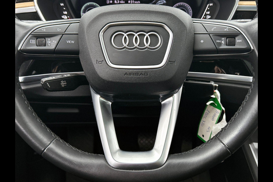 Audi Q3 Sportback 45 TFSIe S-Line PANO | CAMERA | FULL-LED