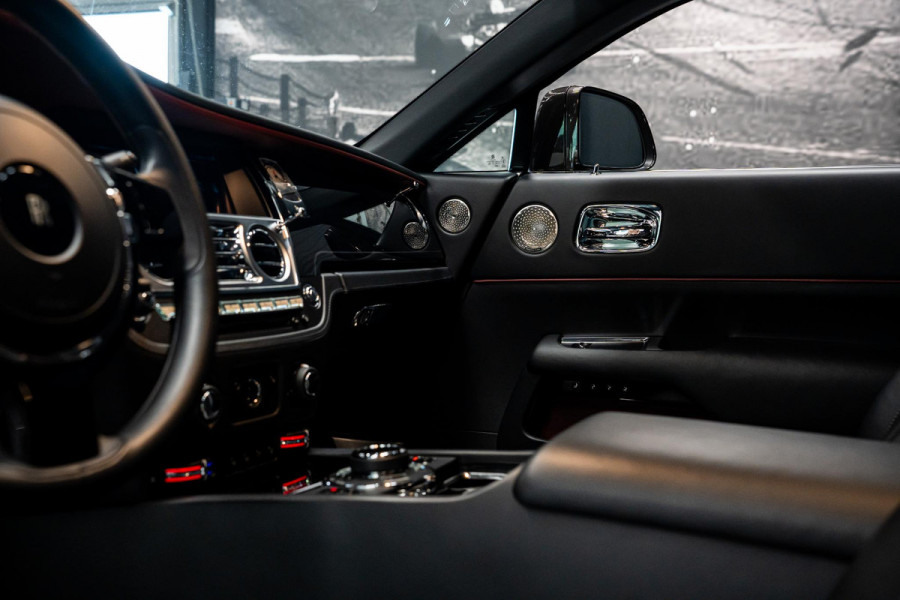 Rolls-Royce Wraith 6.6 V12 *Bespoke Audio / Starlight hemelbekleding / Night-vision / HUD / Surround-View / Keyless*
