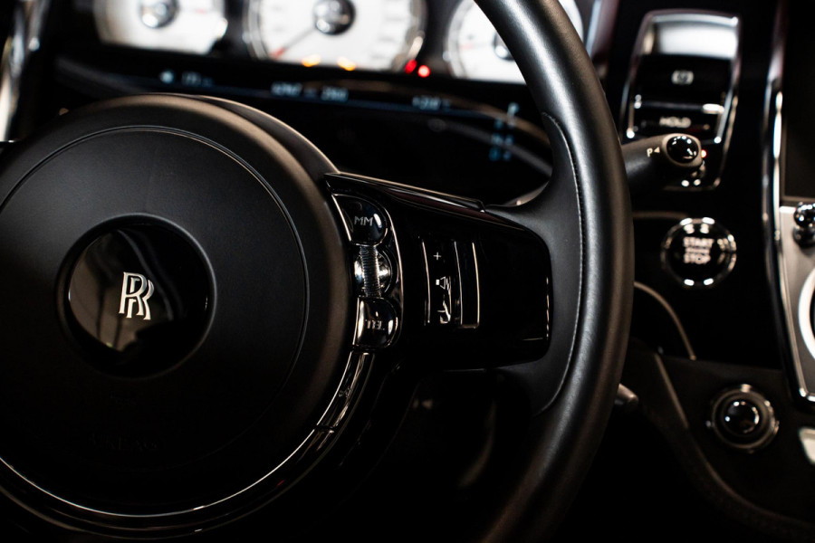 Rolls-Royce Wraith 6.6 V12 *Bespoke Audio / Starlight hemelbekleding / Night-vision / HUD / Surround-View / Keyless*