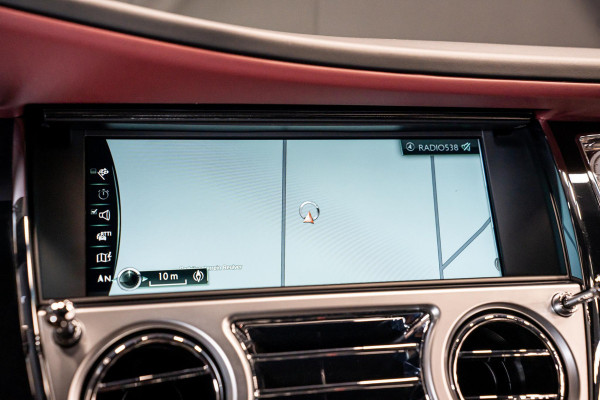 Rolls-Royce Wraith 6.6 V12 *Bespoke Audio / Starlight hemelbekleding / Night-vision / HUD / Surround-View / Keyless*