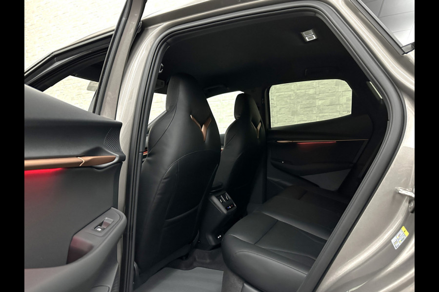 CUPRA Tavascan 286pk Lederen Bekleding | Aero-pack | 77 kWh | Sportstoelen | Winter-Pack | Warmtepomp | Verlengde Fabrieksgarantie | 7x Op Voor Nieuw! | 3-Zone Clima | Verwarmde Voorruit | Keyless-Entry | Sfeerverlichting | Stoelverwarming | Carplay | Stuurverwarming | Getint Glas | 19 inch | Lane-Assist | Camera | Draadloos Laden.
