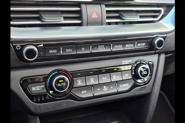 Kia e-Niro DynamicPlusLine 64 kWh | 98% SOH | TREKHAAK | PANO | WINTERPAKKET | CAMERA