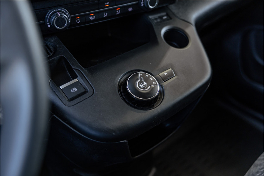 Peugeot Partner 1.5 BlueHDI Long L2H1 | Automaat | CarPlay | Navigatie | F1 Flippers | 3-Zitter | Cruise control | PDC | Dealer onderhouden | Nieuwe APK