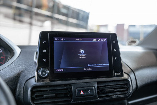 Peugeot Partner 1.5 BlueHDI Long L2H1 | Automaat | CarPlay | Navigatie | F1 Flippers | 3-Zitter | Cruise control | PDC | Dealer onderhouden | Nieuwe APK
