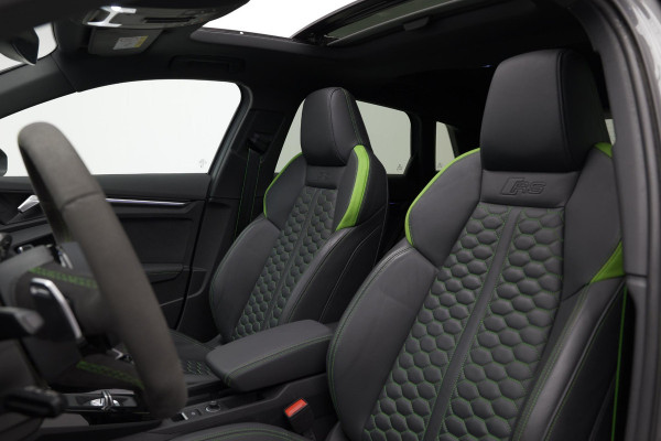 Audi RS3 Sportback 2.5 TFSI Quattro |Pano|Massage|Ceramic|Carbon|Memory|VOLL|