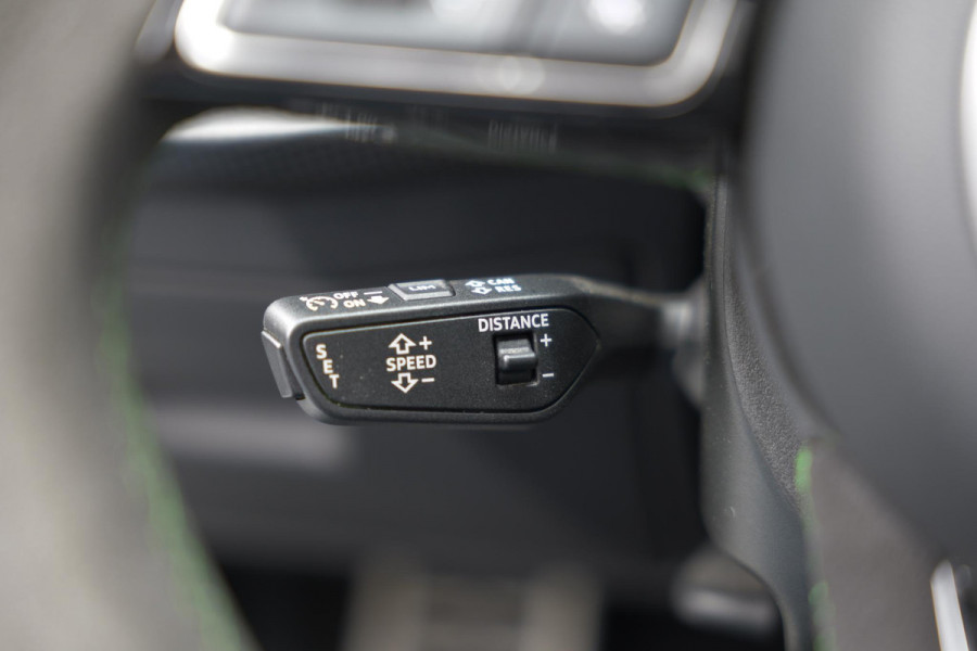 Audi RS3 Sportback 2.5 TFSI Quattro |Pano|Massage|Ceramic|Carbon|Memory|VOLL|