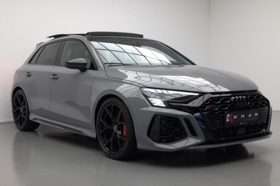 Audi RS3 Sportback 2.5 TFSI Quattro |Pano|Massage|Ceramic|Carbon|Memory|VOLL|
