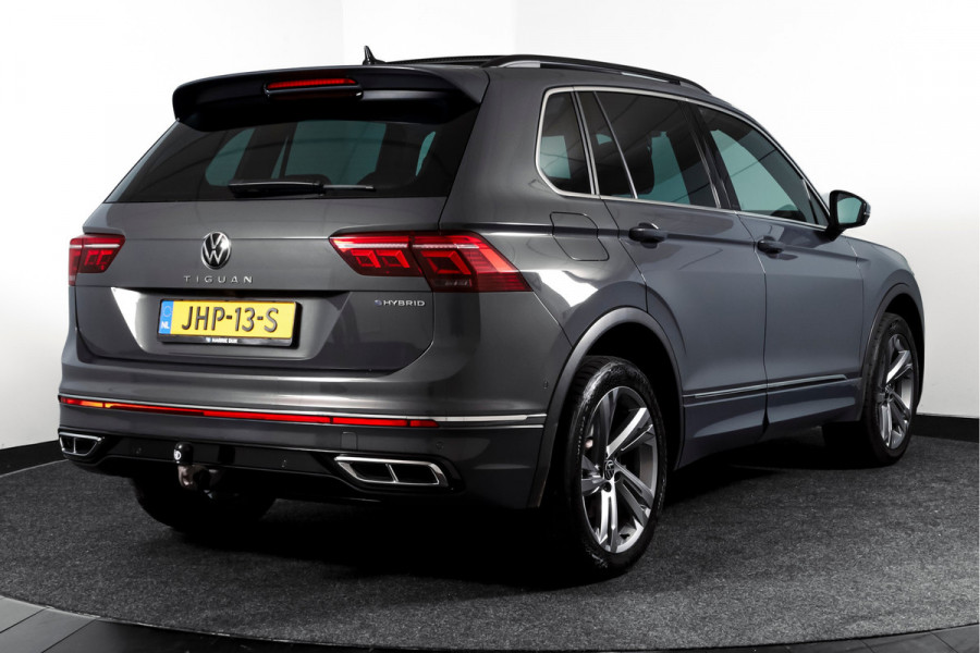 Volkswagen Tiguan 1.4 TSI eHybrid R-Line Business+ | S/K- Panodak | Dig. Cockpit | Adapt. Cockpit | Stoelverw. | PDC | Camera | NAV + App. Connect | ECC | Afn. Trekhaak | Elek. Klep | LM  19" |