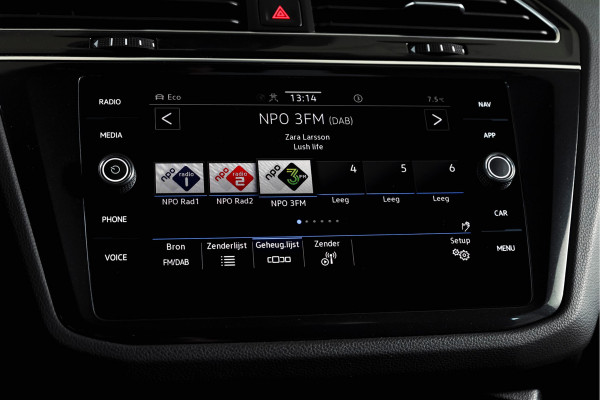 Volkswagen Tiguan 1.4 TSI eHybrid R-Line Business+ | S/K- Panodak | Dig. Cockpit | Adapt. Cockpit | Stoelverw. | PDC | Camera | NAV + App. Connect | ECC | Afn. Trekhaak | Elek. Klep | LM  19" |