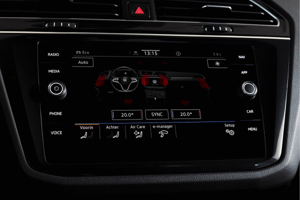 Volkswagen Tiguan 1.4 TSI eHybrid R-Line Business+ | S/K- Panodak | Dig. Cockpit | Adapt. Cockpit | Stoelverw. | PDC | Camera | NAV + App. Connect | ECC | Afn. Trekhaak | Elek. Klep | LM  19" |