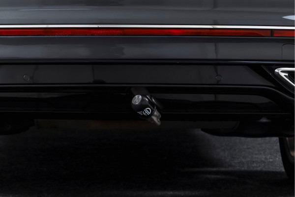 Volkswagen Tiguan 1.4 TSI eHybrid R-Line Business+ | S/K- Panodak | Dig. Cockpit | Adapt. Cockpit | Stoelverw. | PDC | Camera | NAV + App. Connect | ECC | Afn. Trekhaak | Elek. Klep | LM  19" |