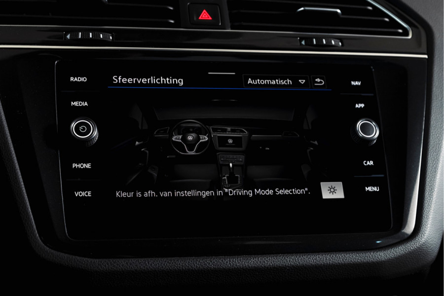 Volkswagen Tiguan 1.4 TSI eHybrid R-Line Business+ | S/K- Panodak | Dig. Cockpit | Adapt. Cockpit | Stoelverw. | PDC | Camera | NAV + App. Connect | ECC | Afn. Trekhaak | Elek. Klep | LM  19" |