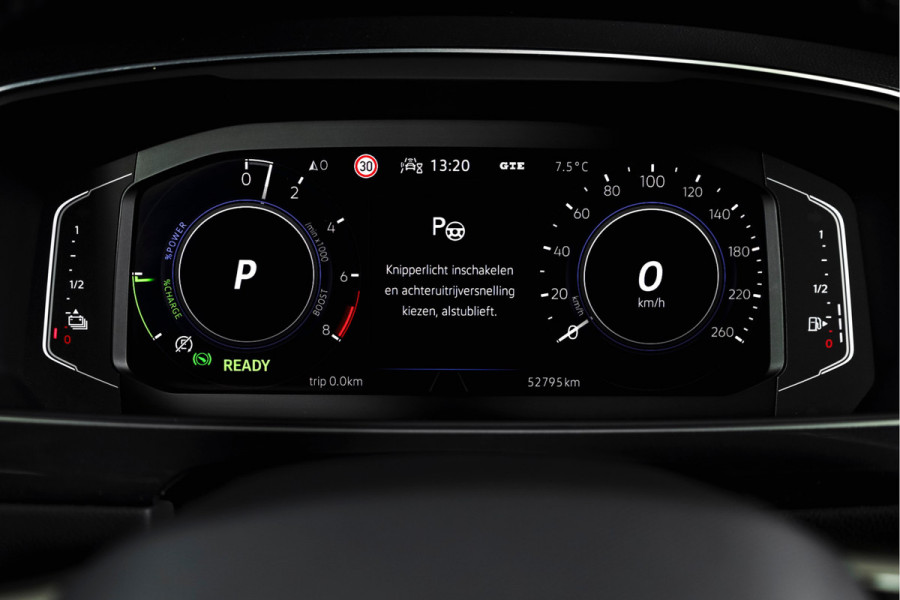Volkswagen Tiguan 1.4 TSI eHybrid R-Line Business+ | S/K- Panodak | Dig. Cockpit | Adapt. Cockpit | Stoelverw. | PDC | Camera | NAV + App. Connect | ECC | Afn. Trekhaak | Elek. Klep | LM  19" |