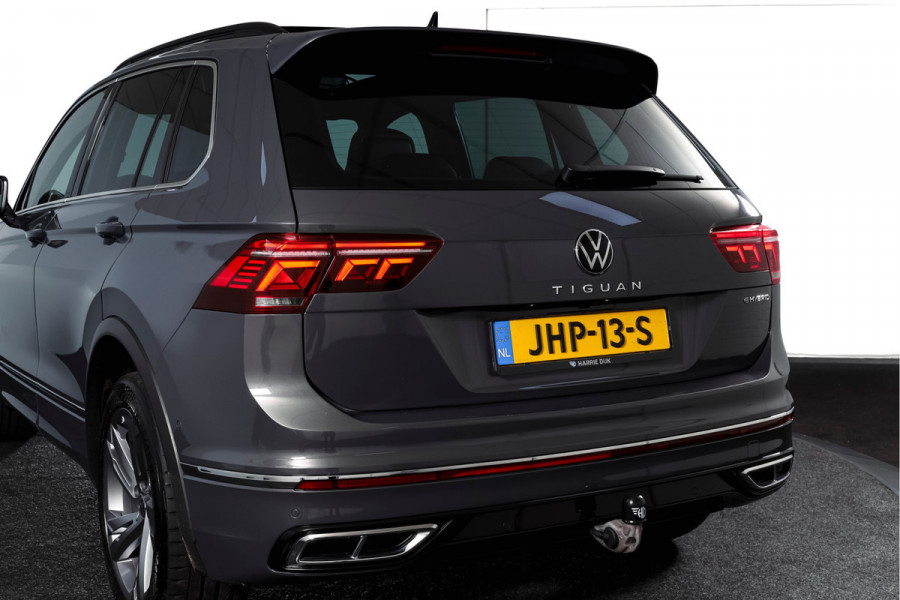 Volkswagen Tiguan 1.4 TSI eHybrid R-Line Business+ | S/K- Panodak | Dig. Cockpit | Adapt. Cockpit | Stoelverw. | PDC | Camera | NAV + App. Connect | ECC | Afn. Trekhaak | Elek. Klep | LM  19" |
